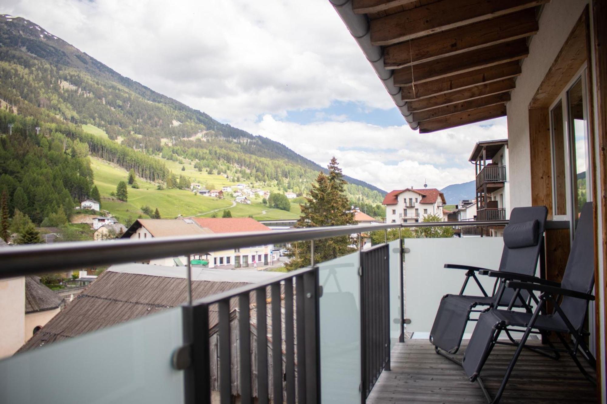 Garni Apparthotel St Valentin San Valentino alla Muta Esterno foto
