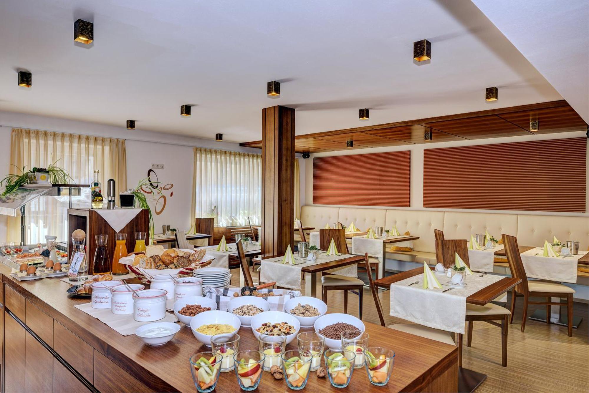 Garni Apparthotel St Valentin San Valentino alla Muta Esterno foto
